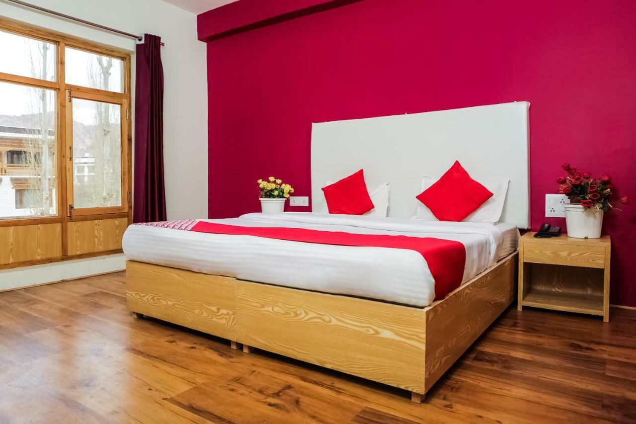 Oyo 37004 City Heart Guest House Léh Exteriér fotografie
